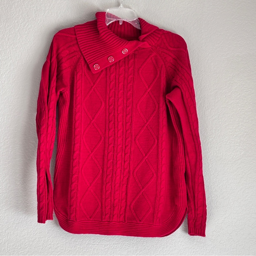 Casual Croft & Barrow women’s Red cable knit sweater with collar rounded hem L
